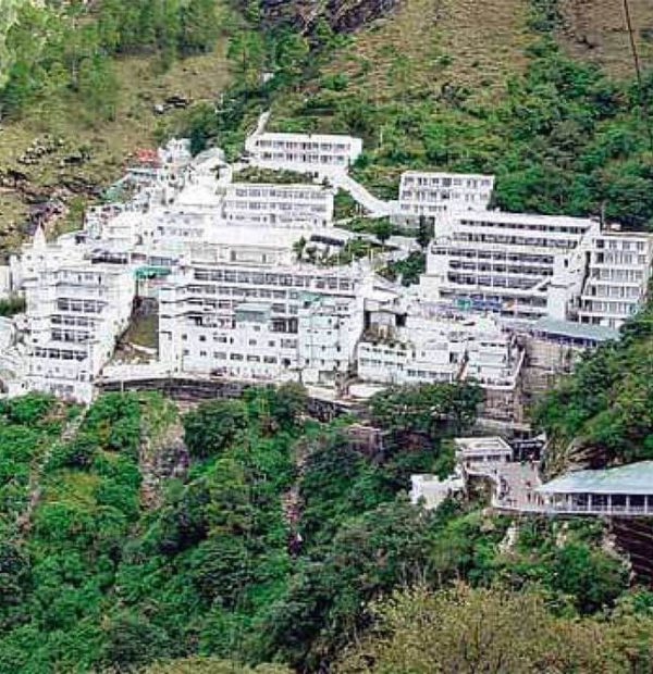 JK01 V+A 3N 4D Vaishnodevi / Amritsar